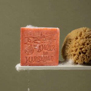 Savon cube « Noyau d’abricot » (150 g) - Le Sérail
